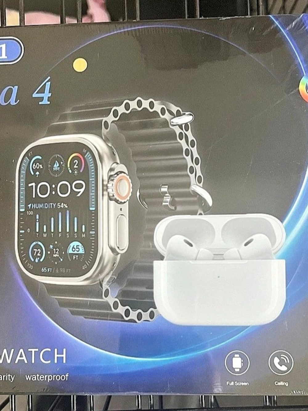 DG-11 Ultra 4 Smart Watch Black & White
